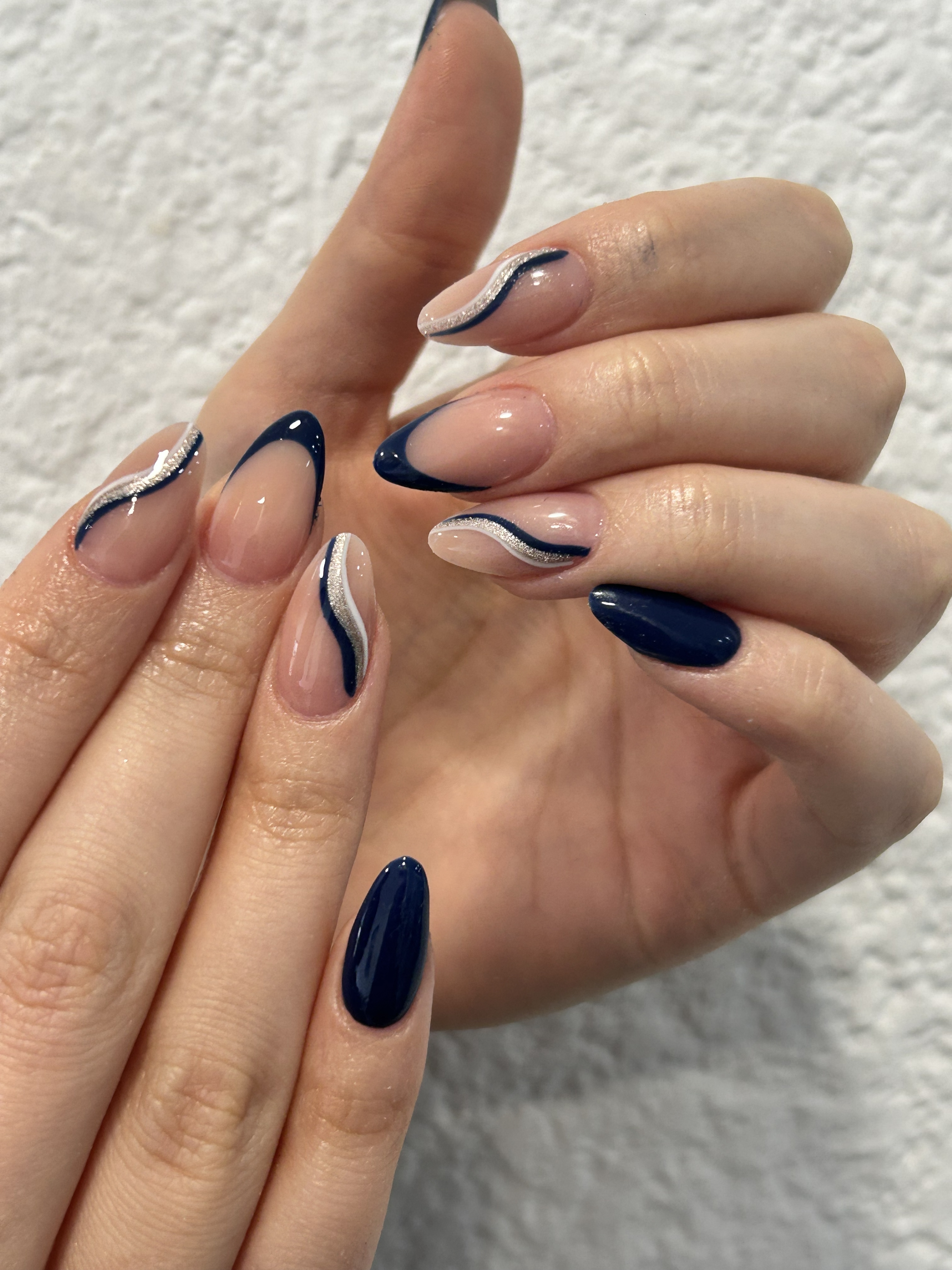 Diseño de uñas acrílicas